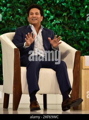 NNEW DELHI, INDIA - NOVEMBER 12: Former Indian Cricketor Sachin Tendulkar at the Hindustan Times/Sipa USA Leadership Summit, on November 12, 2022 in New Delhi, India. (Photo by Vipin Kumar/Hindustan Times/Sipa USA) Credit: Sipa USA/Alamy Live News Stock Photo