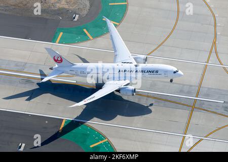 Japan Airlines Boeing 787-8 Dreamliner aircraft taking off with wing flex. Airplane B787 of JAL Airlines departing. Plane JA843J during take off.