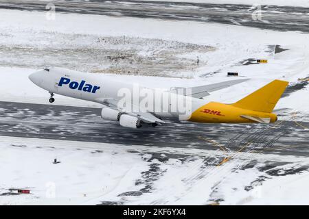 Dhl polar air cargo hi-res stock photography and images - Alamy