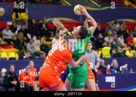 SKOPJE, MACEDONIA - NOVEMBER 16: Merel Freriks of the Netherlands during the Main Round - EHF EURO 2022 match between Netherlands and Montenegro at the Arena Boris Trajkovski on November 16, 2022 in Skopje, Macedonia (Photo by Henk Seppen/Orange Pictures) Stock Photo