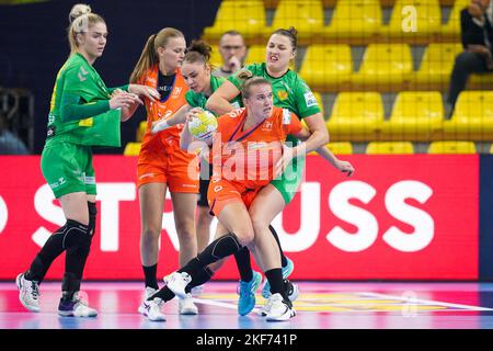 SKOPJE, MACEDONIA - NOVEMBER 16: Merel Freriks of the Netherlands during the Main Round - EHF EURO 2022 match between Netherlands and Montenegro at the Arena Boris Trajkovski on November 16, 2022 in Skopje, Macedonia (Photo by Henk Seppen/Orange Pictures) Stock Photo