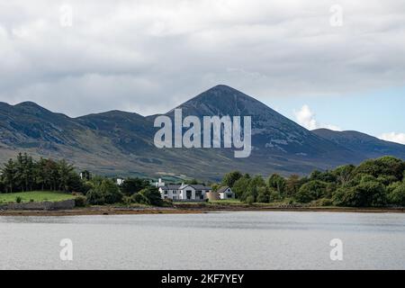 Croagh Patrick, nicknamed 'the Reek', is an important site of pilgrimage in County Mayo, Ireland Stock Photo