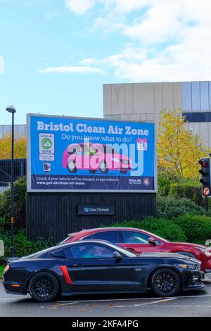 Bristol, UK. 17th Nov, 2022. The Bristol Clean Air Zone will be implemented on the 28th Nov, just as First Bus, a major bus operator in Bristol announces it is reducing a significant number of journeys due to a driver shortage. The Clean Air Zone or CAZ will limit the number of polluting vehicles entering the city, forcing people to use public transport. First Bus hopes that by giving advance notice it will allow customers to make alternative plans. Credit: JMF News/Alamy Live News Stock Photo