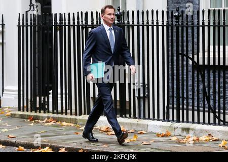 London, UK. 17th Nov, 2022. Chancellor of the Exchequer Jeremy Hunt of the United Kingdom (UK) leaves 11 Downing Street in London, Britain, on Nov. 17, 2022. Jeremy Hunt on Thursday announced a package of tax hikes and spending cuts worth 55 billion British pounds (65 billion U.S. dollars) in a bid to improve the public finances and restore the country's economic credibility. Credit: Xinhua/Alamy Live News Stock Photo