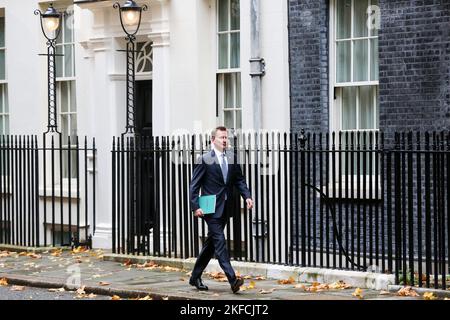 London, UK. 17th Nov, 2022. Chancellor of the Exchequer Jeremy Hunt of the United Kingdom (UK) leaves 11 Downing Street in London, Britain, on Nov. 17, 2022. Jeremy Hunt on Thursday announced a package of tax hikes and spending cuts worth 55 billion British pounds (65 billion U.S. dollars) in a bid to improve the public finances and restore the country's economic credibility. Credit: Xinhua/Alamy Live News Stock Photo