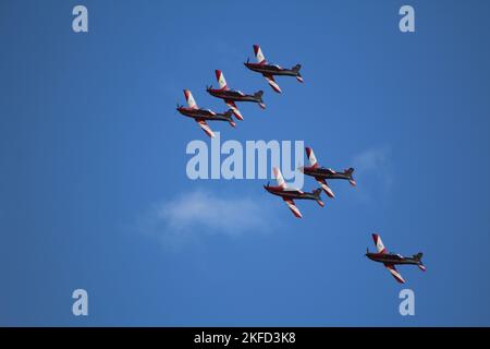 The Royal Australian Air Force (RAAF) Roulettes formation aerobatic display Stock Photo