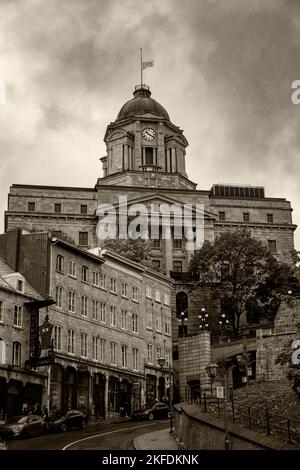 The Post Office building and Prescott Gate viewed from the Cote de la Montagne in Old Town Quebec City Stock Photo