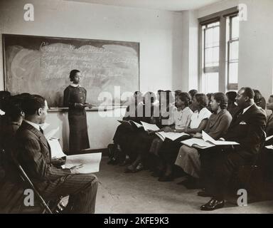 Harlem YMCA Music and Music History Class conducted by instructors from the Federal Music Project, 1935 - 1943. Stock Photo