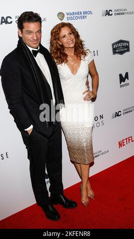 Los Angeles, CA  - Nov 17, 2022: Bart Johnson and Robyn Lively attend the  36th Annual American Cinematheque Awards Honoring Ryan Reynolds at The Beverly Hilton Stock Photo