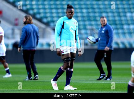 England's Maro Itoje during a training session at Twickenham Stadium, London. Picture date: Friday November 18, 2022. Stock Photo
