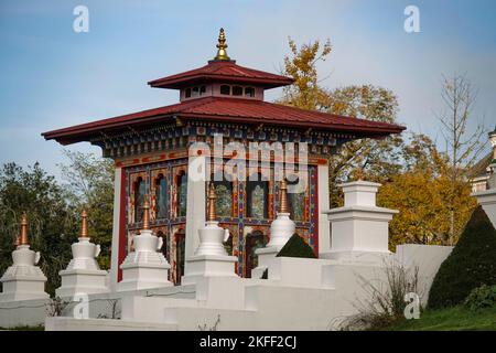 A beautiful horizontal image of the Temple of One Thousand Buddhas in La Boulaye on a clear spring day Stock Photo