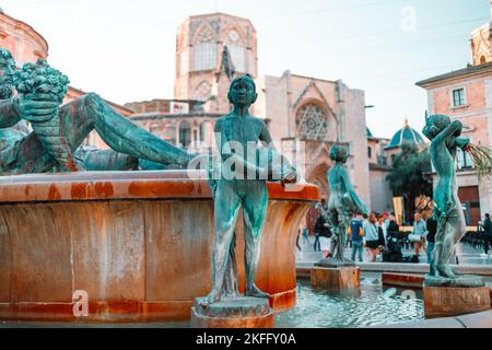 VALENCIA, SPAIN - October 16, 2022: Fountain Rio Turia on Square of the Virgin Saint Mary, Valencia Cathedral, Basilica of Virgen the Helpless. Stock Photo