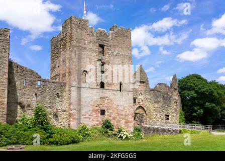 Ludlow Shropshire Ludlow castle Great Hall Ludlow castle Ludlow Shropshire England UK GB Europe Stock Photo