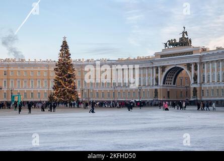 St. Petersburg, Russia - January 08, 2022: Christmas tree on Palace Square. Many people visit Palace Square on New Year's holidays Stock Photo