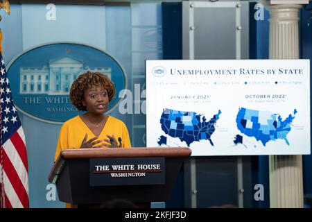 Washington, Vereinigte Staaten. 18th Nov, 2022. Press Secretary Karine Jean-Pierre holds a news briefing at the White House in Washington, DC on Friday, November 18, 2022. Credit: Chris Kleponis/CNP/dpa/Alamy Live News Stock Photo