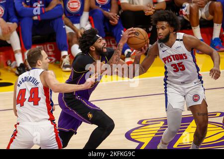 Detroit Pistons Forward Marvin Bagley Iii (35) Drives To The Basket As 