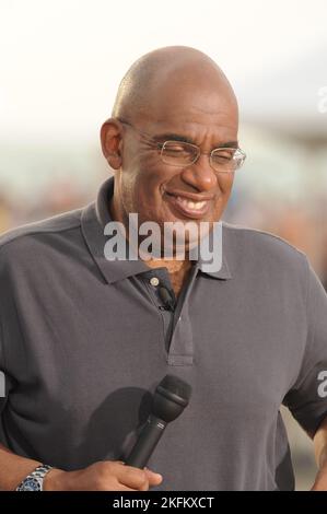 MIAMI BEACH - FEBRUARY 22, 2008: NBC weatherman Al Roker, on the set of the Today Show on NBC on February 22, 2008 in Miami Beach, Florida   People:  Al Roker Stock Photo