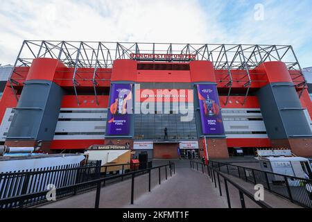 Manchester, UK. 19th Nov, 2022. General view outside Old Trafford ahead of the Women's Rugby League World Cup Final match Australia vs New Zealand at Old Trafford, Manchester, United Kingdom, 19th November 2022 (Photo by Mark Cosgrove/News Images) in Manchester, United Kingdom on 11/19/2022. (Photo by Mark Cosgrove/News Images/Sipa USA) Credit: Sipa USA/Alamy Live News Stock Photo