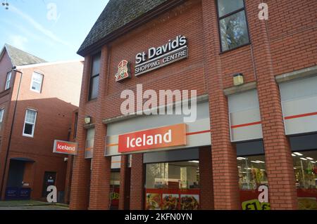 13th November 2022, Swansea, Wales, United Kingdom. Iceland storefront in the former St David's Shopping Centre. Stock Photo