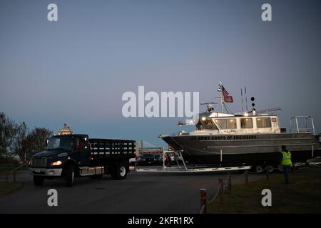 SAVANNAH, Ga. – Operations personnel from the U.S. Army Corps of Engineers, Savannah District, launched two hydrographic survey vessels from the Engineer’s Depot on Hutchinson Island into the Savannah Harbor, Georgia on Oct. 1, 2022. At the request of the U.S. Coast Guard, the vessels were deployed to Brunswick Harbor to survey the entrance channel in response to Hurricane Ian. The survey teams will collect information that will be used by the Coast Guard and Brunswick harbor pilots to ensure safe passage and navigation. USACE photo by Mel Orr. Stock Photo