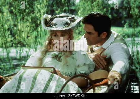 REESE WITHERSPOON, RUPERT EVERETT, THE IMPORTANCE OF BEING EARNEST, 2002 Stock Photo