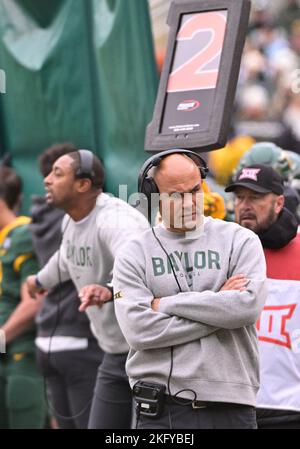 Waco, Texas, USA. 19th Nov, 2022. Baylor Bears head coach Dave Aranda during the 1st half of the NCAA Football game between the TCU Horned Frogs and Baylor Bears at McLane Stadium in Waco, Texas. Matthew Lynch/CSM/Alamy Live News Stock Photo