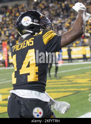 PITTSBURGH, PA - NOVEMBER 13: Pittsburgh Steelers wide receiver George  Pickens (14) runs with the ball during the national football league game  between the New Orleans Saints and the Pittsburgh Steelers on