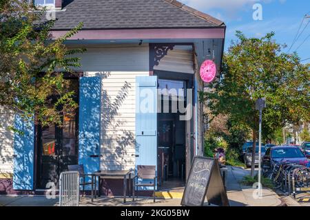 NEW ORLEANS, LA, USA - OCTOBER 22, 2022: Bud Rip's Old 9th Ward Bar on Piety Street in the 9th ward Stock Photo