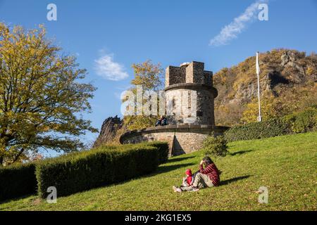 the Ulan monument in Rhoendorf on the river Rhine, in the background the Drachenfels hill near Koenigswinter, North Rhine-Westphalia, Germany. das Ula Stock Photo