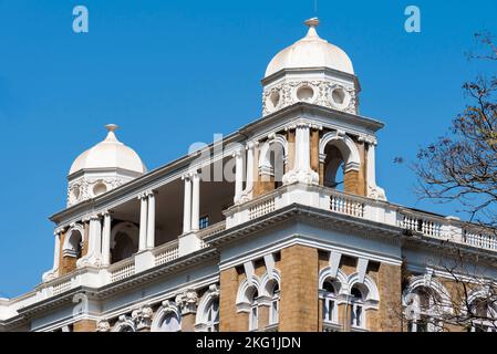 Standard Chartered Bank building, Flora Fountain, Hutatma Chowk, Bombay, Mumbai, Maharashtra, India Stock Photo