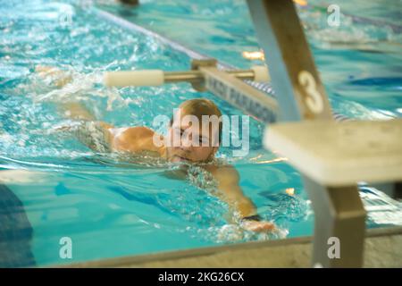 Delayed Entry Program (DEP) Future Sailors participating in a workout ...
