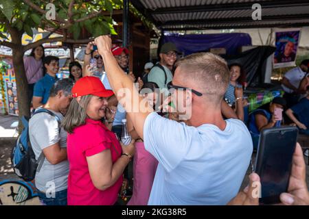 Medellin, Antioquia, Colombia - September 13 2022: Rapper and Crowd Cheer During Hip Hop Improvisation in Comuna 13 Stock Photo