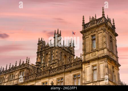 A warm summers day at the much visited and stunning Highclere Castle in Hampshire, home to the brilliant BBC TV series, Downton Abbey. Stock Photo