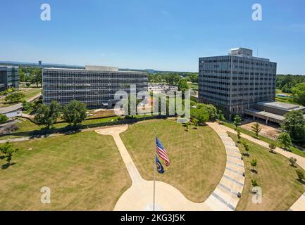 Pre demolition photos of NASA MSFC building 4201 from the roof of 4221 ...