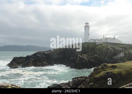 Dublin, Ireland. 2nd Oct, 2022. 20221002 - Fanad Head lighthouse sits on a peninsula at the mouth of Lough Swilly in northern County Donegal, Ireland. (Credit Image: © Chuck Myers/ZUMA Press Wire) Stock Photo