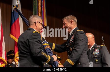 Gen James E. Rainey accepts the position of Commanding General for Army Futures Command on October 4th, 2022 in Austin, TX (US Army Photo by Patrick Hunter) Stock Photo