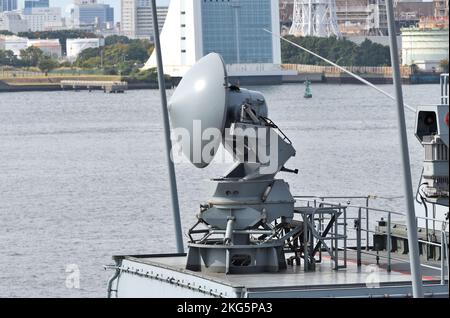 Tokyo, Japan - November 07, 2021: German Navy Thales STIR-180 fire-control radar system on Bayern (F217). Stock Photo