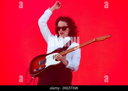 SOUTHSEA, ENGLAND: Various artists perform at the Victorious Festival. Featuring: Anna Calvi Where: Portsmouth, United Kingdom When: 26 Aug 2022 Credit: Neil Lupin/WENN Stock Photo