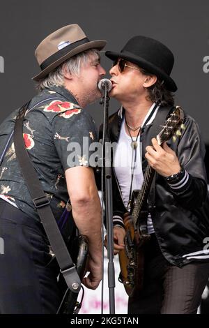 SOUTHSEA, ENGLAND: Various artists perform on the Castle Stage at the Victorious Festival. Featuring: Pete Doherty, Carl Barat Where: Portsmouth, United Kingdom When: 28 Aug 2022 Credit: Neil Lupin/WENN Stock Photo