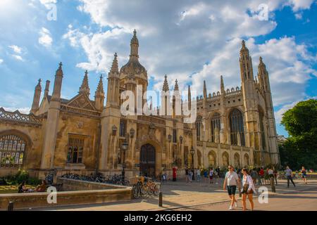 King's College Chapel and King's College main entrance in King's College of Cambridge University in Central Cambridge, England, UK. Stock Photo