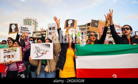 Izmir, Turkey, Turkey. 19th Nov, 2022. Iranian people in Izmir, especially women and women's organizations protested the death of Mahsa Amini by the morality police in Iran on September 13. 22-year-old Mahsa Amini was arrested at a metro station in Tehran, accused of violating moral laws. Amini fell into a coma after being detained and was hospitalized and died on September 16. A series of protests still have continue in Iran and worldwide on as a reaction to the death of Mahsa Amini. (Credit Image: © Idil Toffolo/Pacific Press via ZUMA Press Wire) Stock Photo