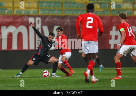 Michele Sego of Croatia and Moritz Oswald of Austria during the