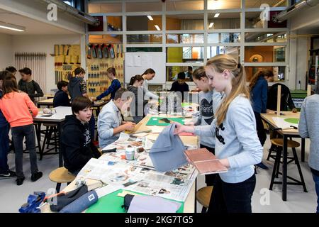 Students working in the technasium  of a secondary school. Holland. vvbvanbree fotografie. Stock Photo