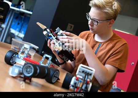 Student working in the technasium of a secondary school. Holland. vvbvanbree fotografie. Stock Photo