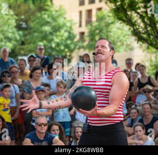 Merano (Meran) city: street artists during the Festival Asphalt art  at Merano streets in South Tyrol, Trentino Alto Adige, northern Italy, Stock Photo