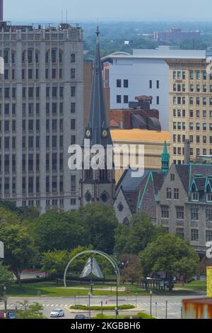 Detroit landmarks including the Millennium Bell (in Grand Circus Park) and the Central United Methodist Church near Woodward Avenue and Foxtown in Dow Stock Photo