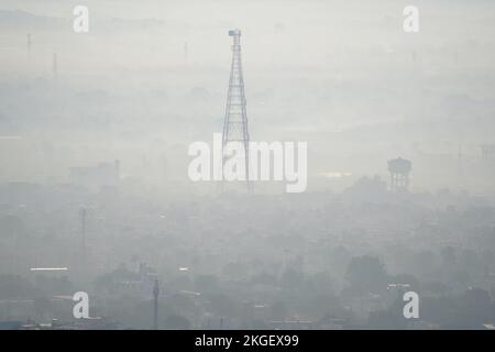 A thick layer of smog engulfs the city of Ajmer, India on 17 November ...