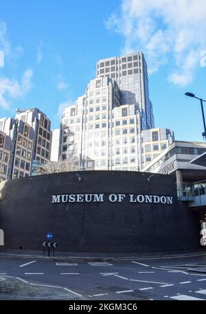 London, UK. 23rd November 2022. Museum of London sign and adjacent office buildings. The Museum of London will close in December 2022 as it prepares to move from its current site at London Wall to Smithfield Meat Market. The new London Museum is scheduled to open in 2026. Credit: Vuk Valcic/Alamy Live News Stock Photo