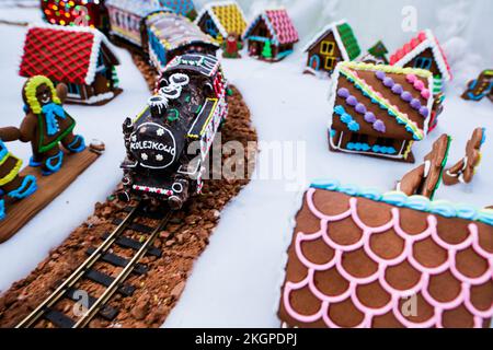 Wroclaw, Wroclaw, Poland. 23rd Nov, 2022. From November 23, 2022, WrocÅ‚aw's Kolelkowo invites you to a gingerbread city wrapped in snow and covered with sweet icing. This is the world's largest gingerbread model railway (Credit Image: © Krzysztof Zatycki/ZUMA Press Wire) Credit: ZUMA Press, Inc./Alamy Live News Stock Photo