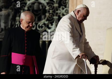 Vatican City State, Vatican, November, 23 2022 -  (Holy See) -POPE FRANCIS during his Wednesday General Audience in St. pet's Square at the Vatican. Credit Image: © EvandroInetti via ZUMA Wire) (Credit Image: © Evandro Inetti/ZUMA Press Wire) Credit: ZUMA Press, Inc./Alamy Live News Stock Photo